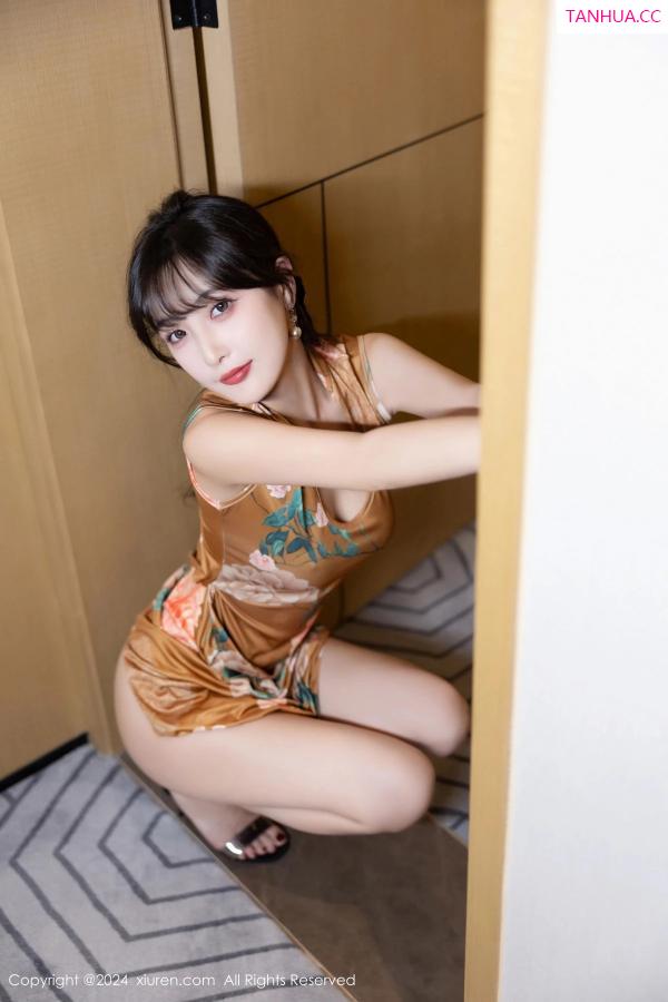 林星阑  [XiuRen]高清写真图 2024.02.07 No.8084 林星阑 性感美腿第53张图片
